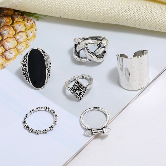 **AMIYAH* 6-Pc Silver x Black Fashion Ring Set - Picture 4 of 9